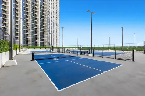 555 NE 15th Street Miami FL 33132