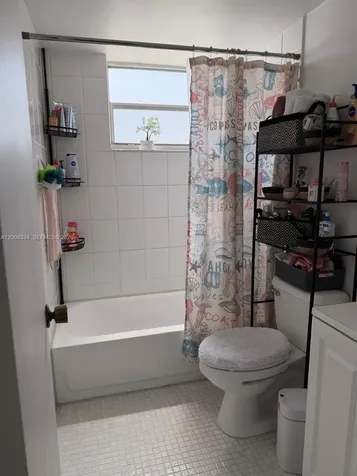 5055 NW 7th Street Miami FL 33126