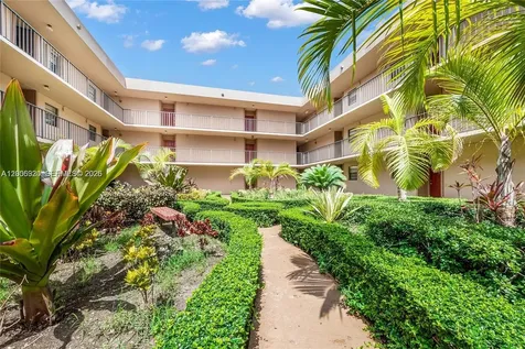 10625 SW 112th Avenue Miami FL 33176