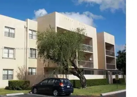 10625 SW 112th Avenue Miami FL 33176