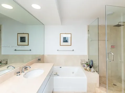888 Brickell Key Drive Miami FL 33131