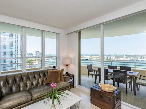 888 Brickell Key Drive Miami FL 33131