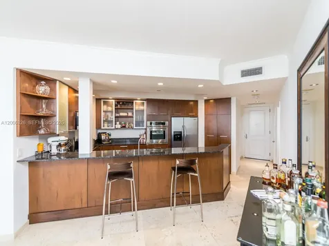 888 Brickell Key Drive Miami FL 33131