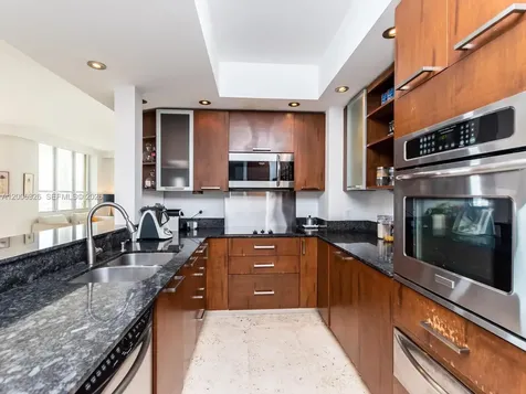 888 Brickell Key Drive Miami FL 33131