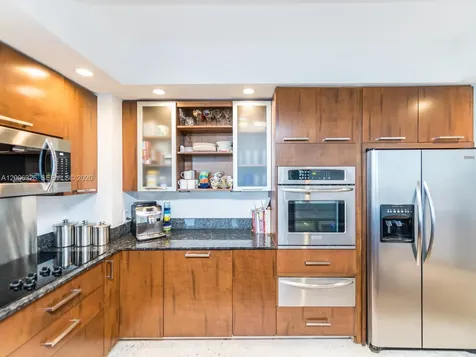 888 Brickell Key Drive Miami FL 33131