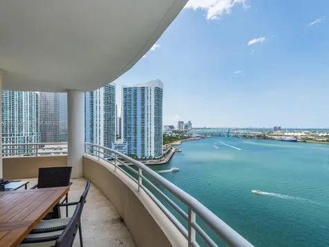 888 Brickell Key Drive Miami FL 33131