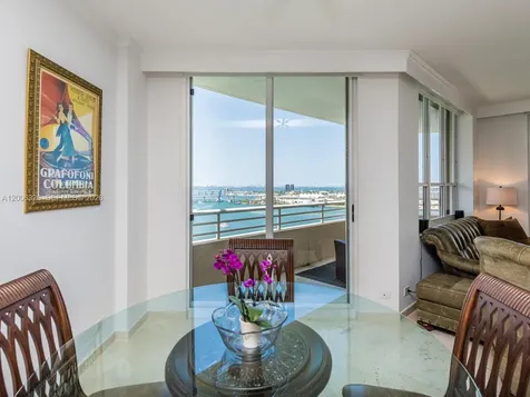 888 Brickell Key Drive Miami FL 33131