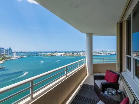 888 Brickell Key Drive Miami FL 33131