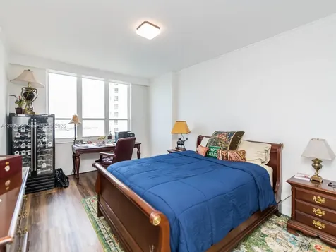 888 Brickell Key Drive Miami FL 33131