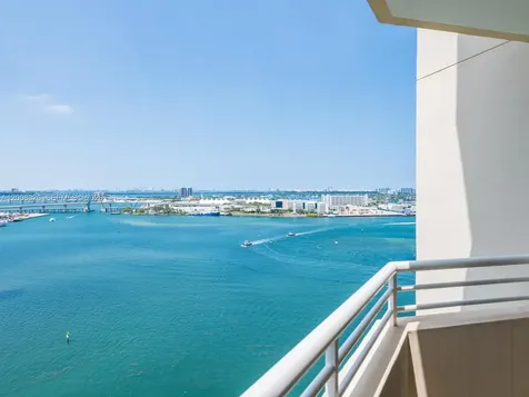 888 Brickell Key Drive Miami FL 33131