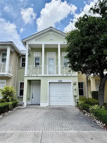 10747 NW 76th Lane Doral FL 33178