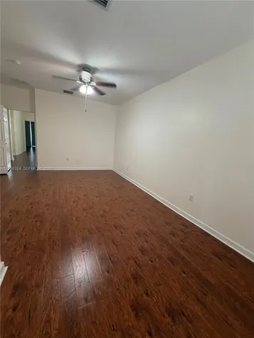 10747 NW 76th Lane Doral FL 33178