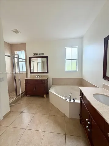 10747 NW 76th Lane Doral FL 33178