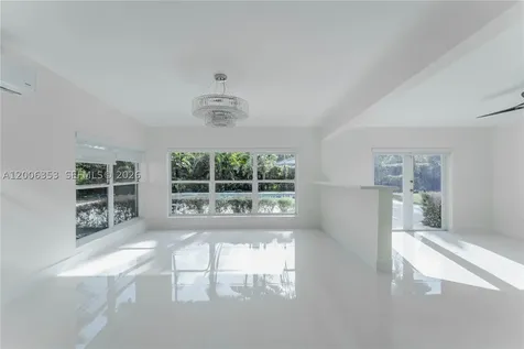 15730 SW 87th Court Palmetto Bay FL 33157