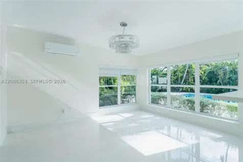 15730 SW 87th Court Palmetto Bay FL 33157