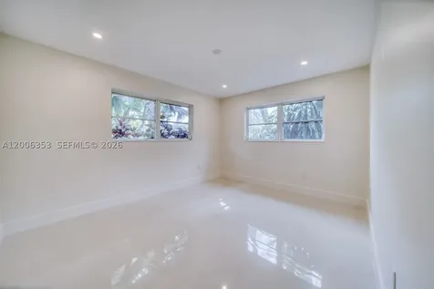 15730 SW 87th Court Palmetto Bay FL 33157