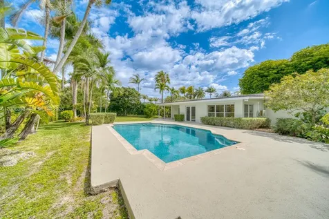 15730 SW 87th Court Palmetto Bay FL 33157