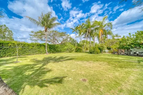 15730 SW 87th Court Palmetto Bay FL 33157