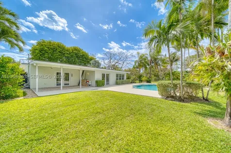15730 SW 87th Court Palmetto Bay FL 33157