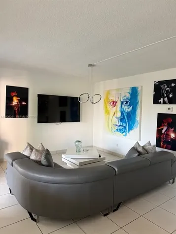 200 NE 12th Avenue Hallandale Beach FL 33009