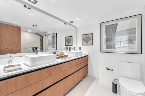 100 Bayview Drive Sunny Isles Beach FL 33160