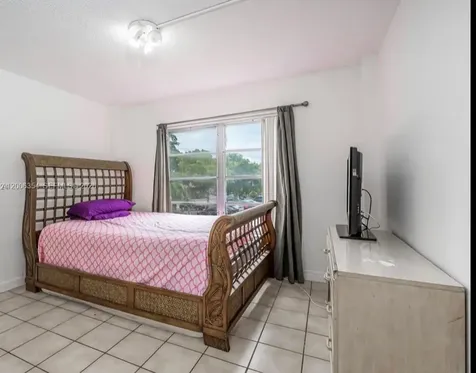 4174 Inverrary Drive Lauderhill FL 33319