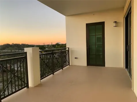 4100 Davie Road Davie FL 33314