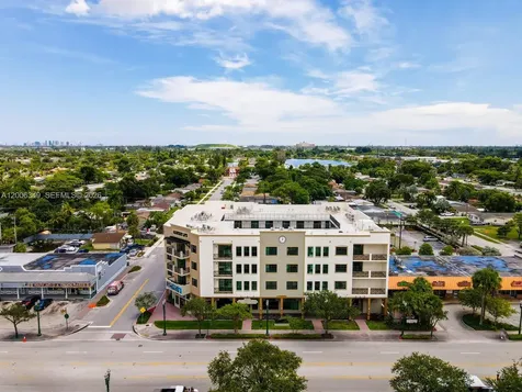 4100 Davie Road Davie FL 33314
