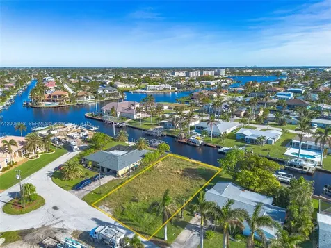 5219 Skylart Court Cape Coral FL 33904