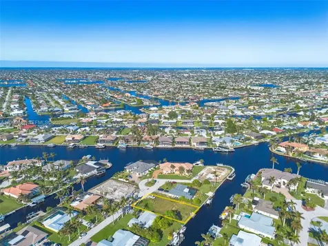 5219 Skylart Court Cape Coral FL 33904