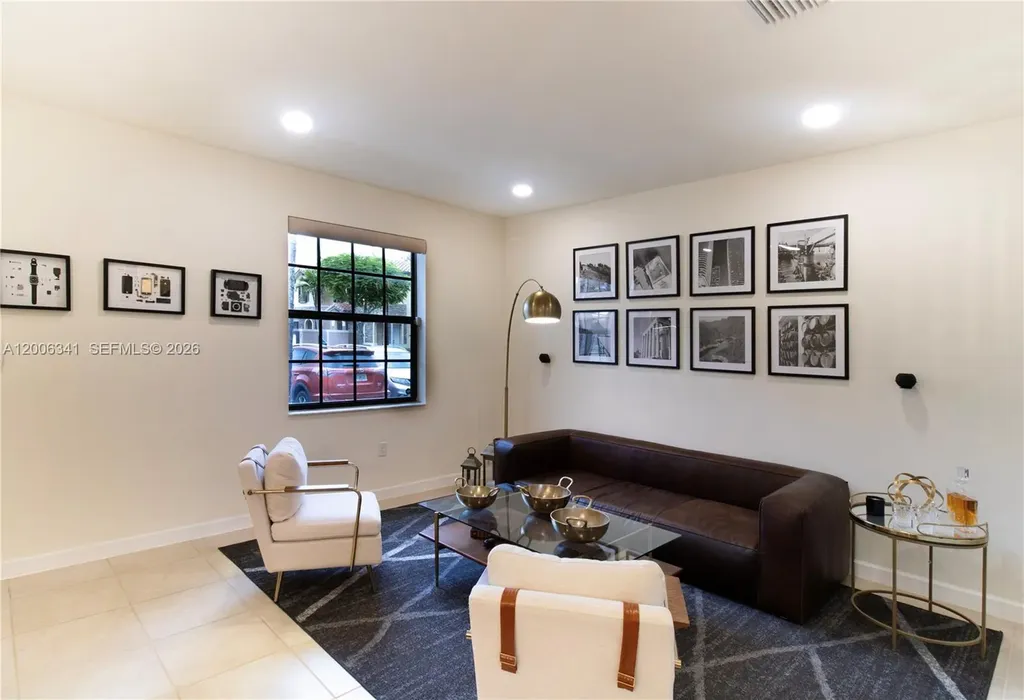 3280 W 92nd Place Hialeah FL 33018