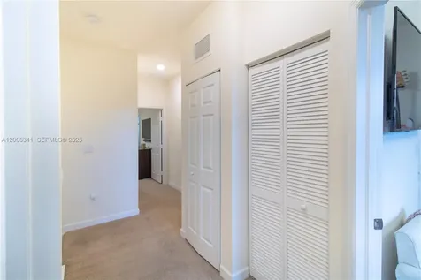 3280 W 92nd Place Hialeah FL 33018