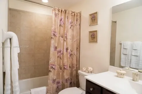 3280 W 92nd Place Hialeah FL 33018