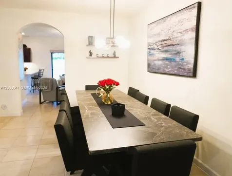 3280 W 92nd Place Hialeah FL 33018