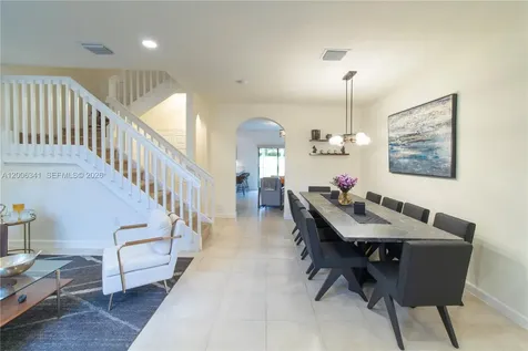 3280 W 92nd Place Hialeah FL 33018