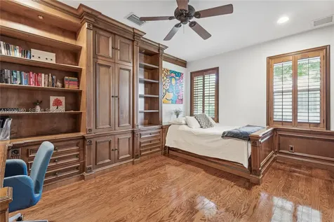 2942 Medinah Weston FL 33332