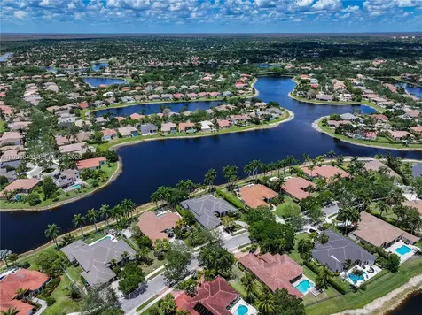 2942 Medinah Weston FL 33332