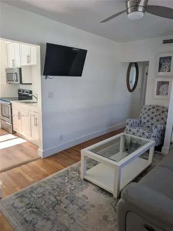 326 Wilson Street Hollywood FL 33019