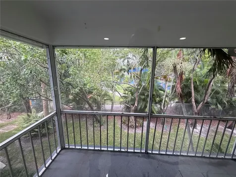 2200 NE 66th Street Fort Lauderdale FL 33308
