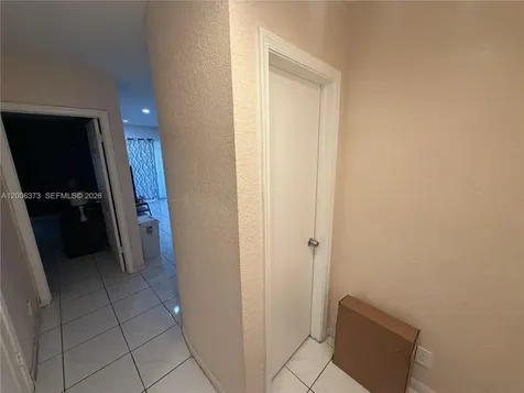 2200 NE 66th Street Fort Lauderdale FL 33308