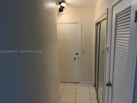 2200 NE 66th Street Fort Lauderdale FL 33308