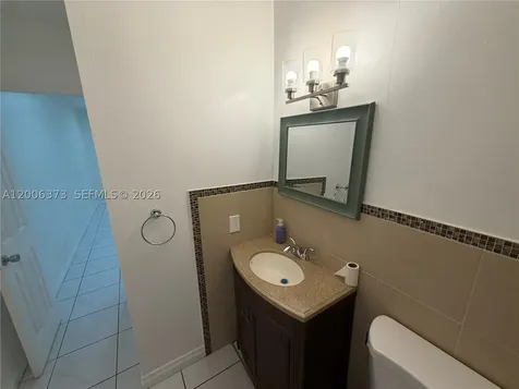 2200 NE 66th Street Fort Lauderdale FL 33308