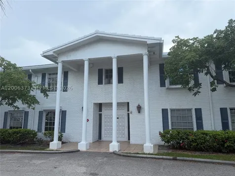2200 NE 66th Street Fort Lauderdale FL 33308