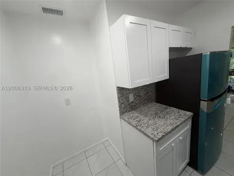 2200 NE 66th Street Fort Lauderdale FL 33308