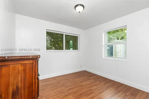 5710 SW 40th Court West Park FL 33023