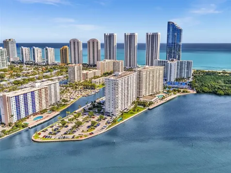 500 Bayview Drive Sunny Isles Beach FL 33160