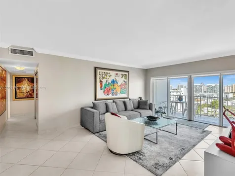 500 Bayview Drive Sunny Isles Beach FL 33160