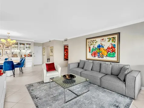 500 Bayview Drive Sunny Isles Beach FL 33160