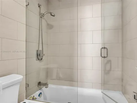 500 Bayview Drive Sunny Isles Beach FL 33160