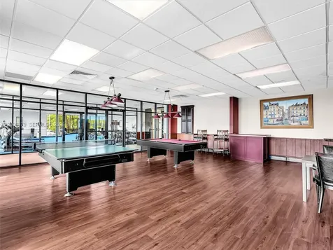 500 Bayview Drive Sunny Isles Beach FL 33160